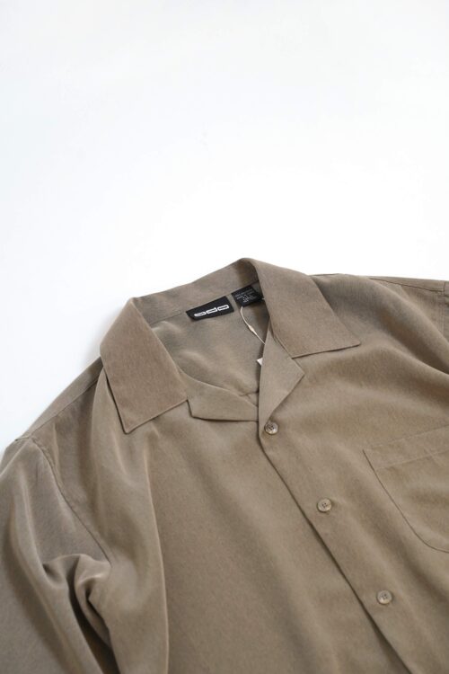 OLIVE OPEN COLLAR S/S SHIRT