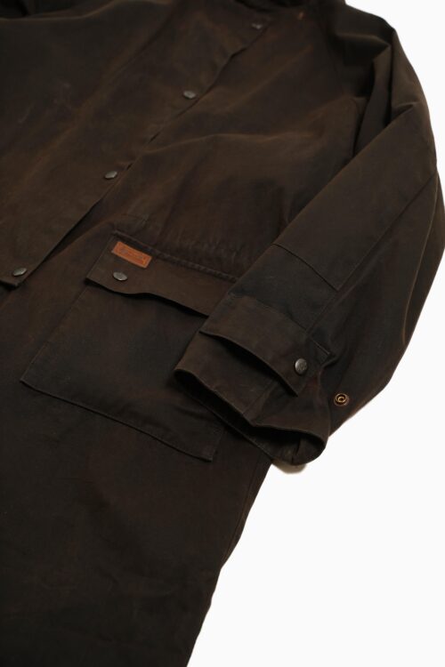OUTBACK OILED COAT BROWN