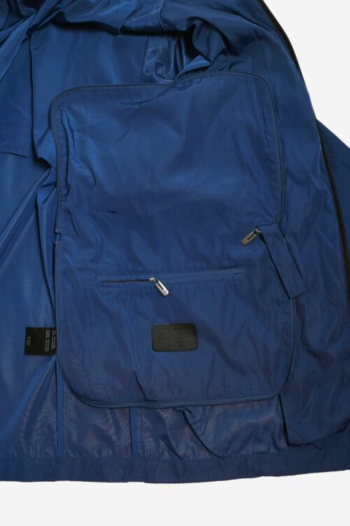 TUMI MADE FROM HIGH-PERFORMANCE FABRICS T-TECH JACKET