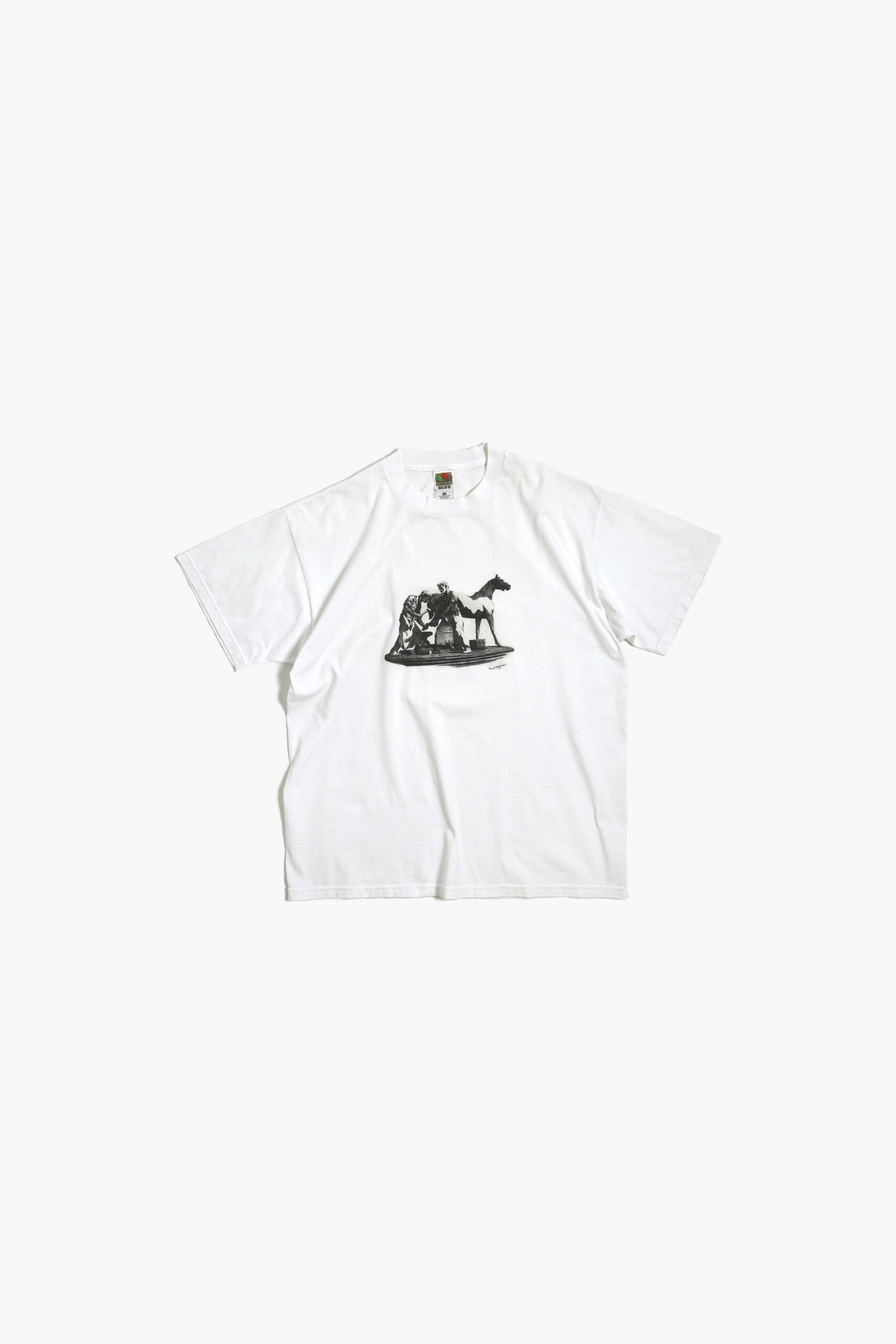 BRONZE STATUE PRINTED TEE MADE IN USA BODY