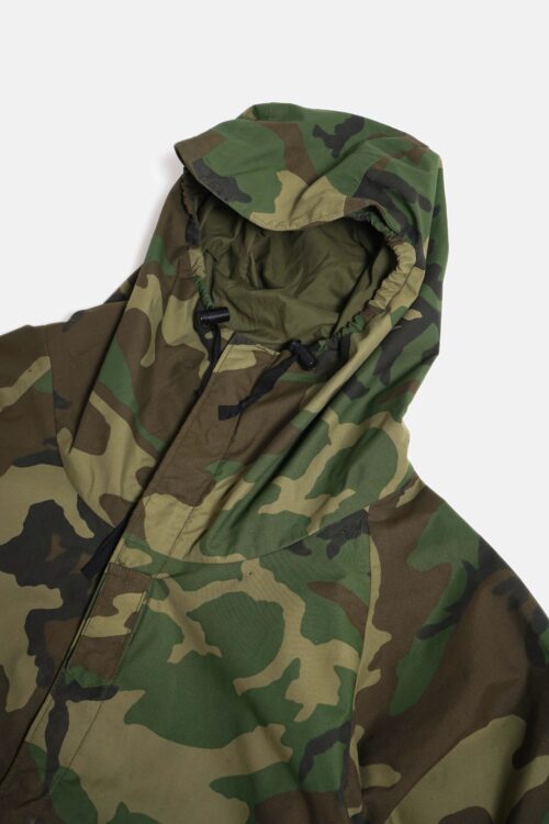 ECWCS 1ST GEN EARLY MODEL PARKA EXTENDED COLD WEATHER