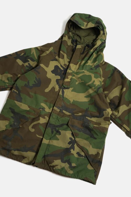 ECWCS 1ST GEN EARLY MODEL PARKA EXTENDED COLD WEATHER