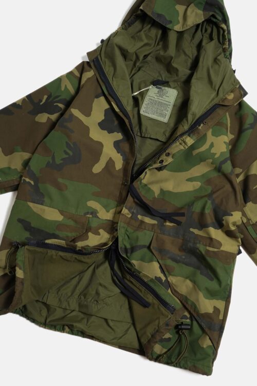 ECWCS 1ST GEN EARLY MODEL PARKA EXTENDED COLD WEATHER