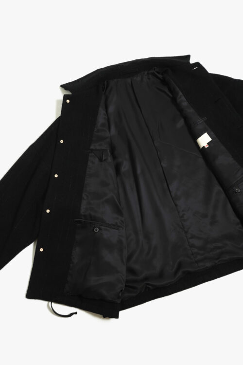 KASURI COACH JACKET BLACK