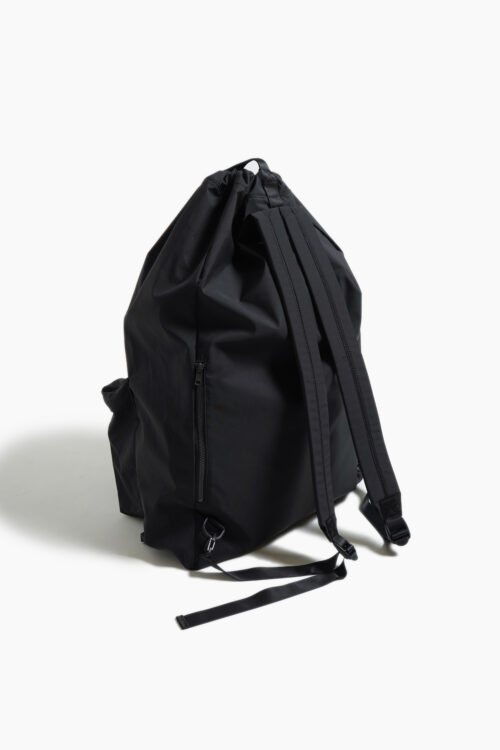 UNTRACE NAP PACK BLACK 24AW