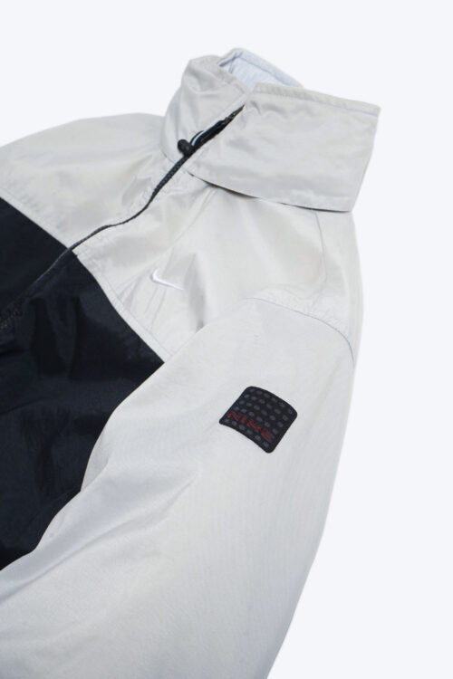 NIKE 2TONE DESIGN PUFFING JACKET