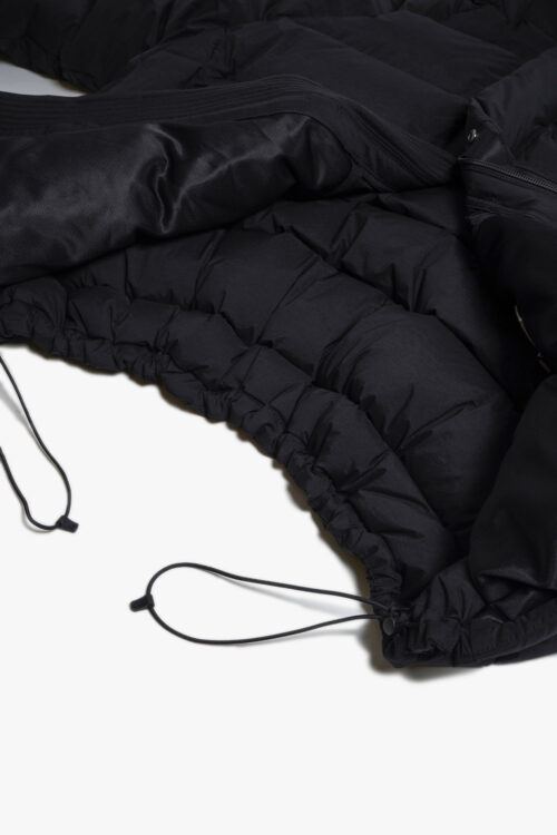 SEAMLESS DOWN PARKA