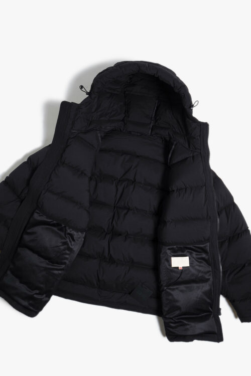 SEAMLESS DOWN PARKA