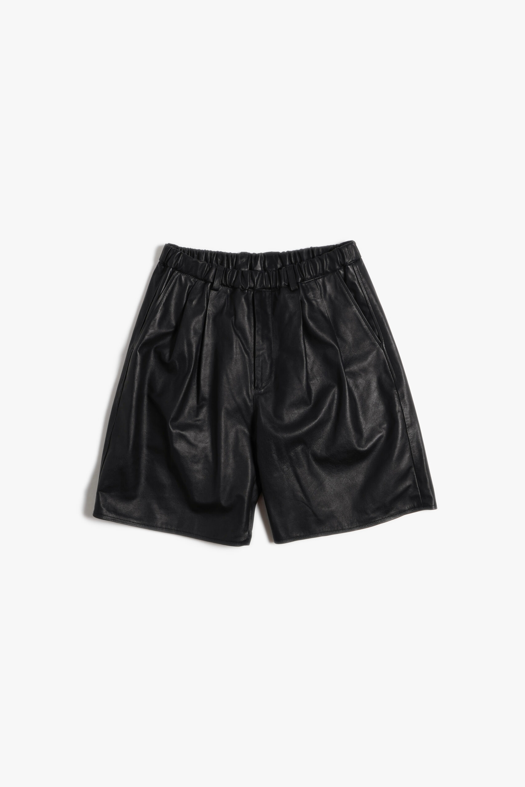 DOUBLE PLEATED EASY SHORTS - FULL GRAIN LEATHER -