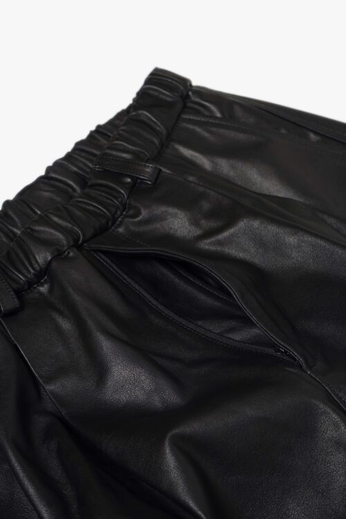 DOUBLE PLEATED EASY SHORTS - FULL GRAIN LEATHER -