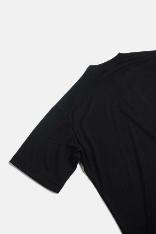 SUPER 140'S MELINO WOOL T-SHIRT BLACK