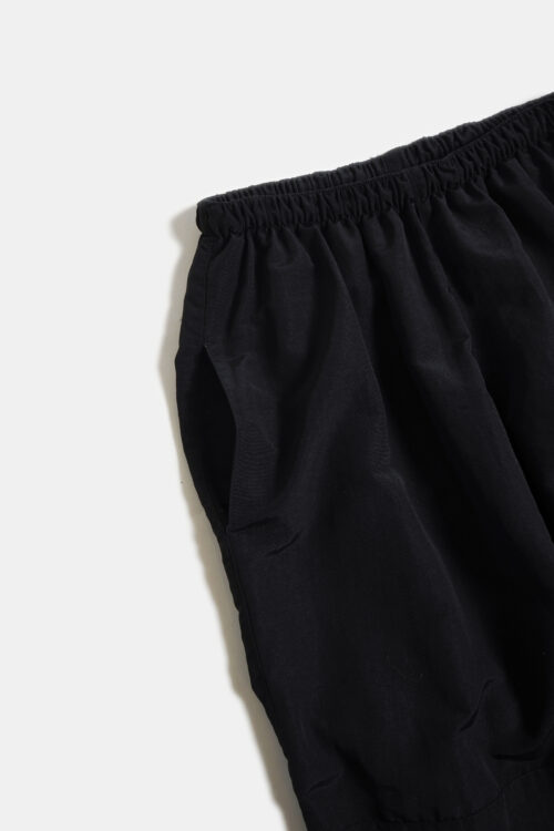 MILITARY TRAINING NYLON PANTS LARGE/SHORT