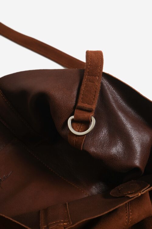 3WAY MEDIUM TOTE OIL SUEDE BROWN