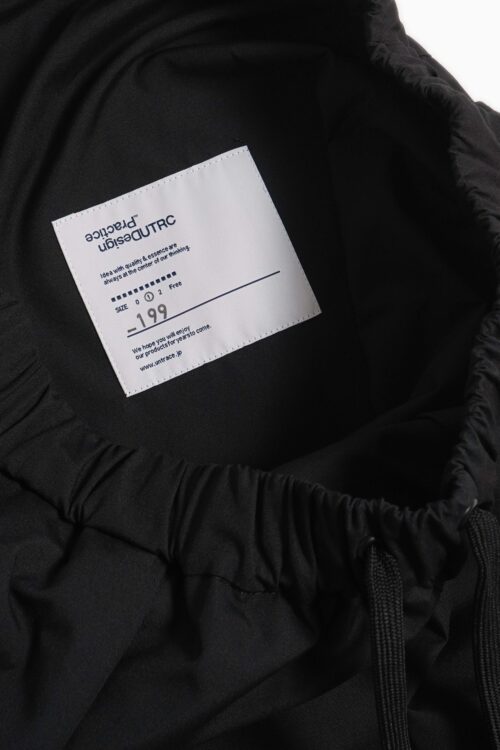 EASY STRAIGHT PANTS _199 BLACK