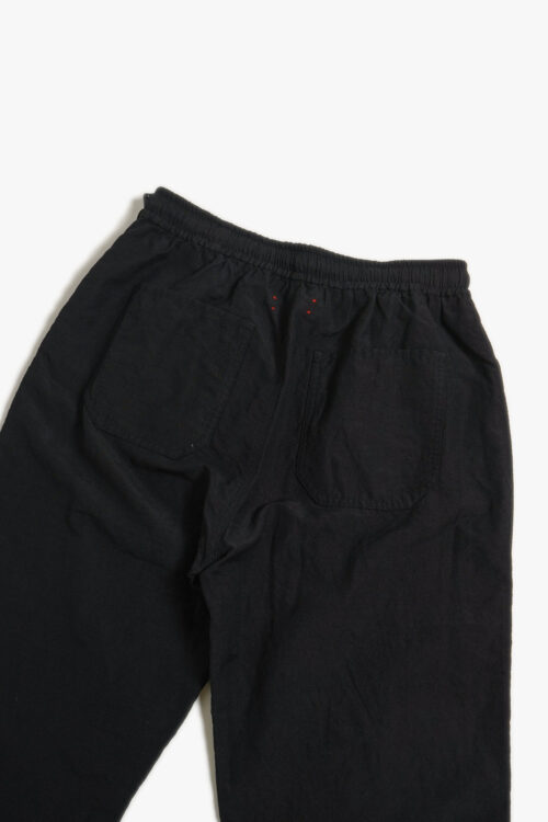B/OFF PT BLACK