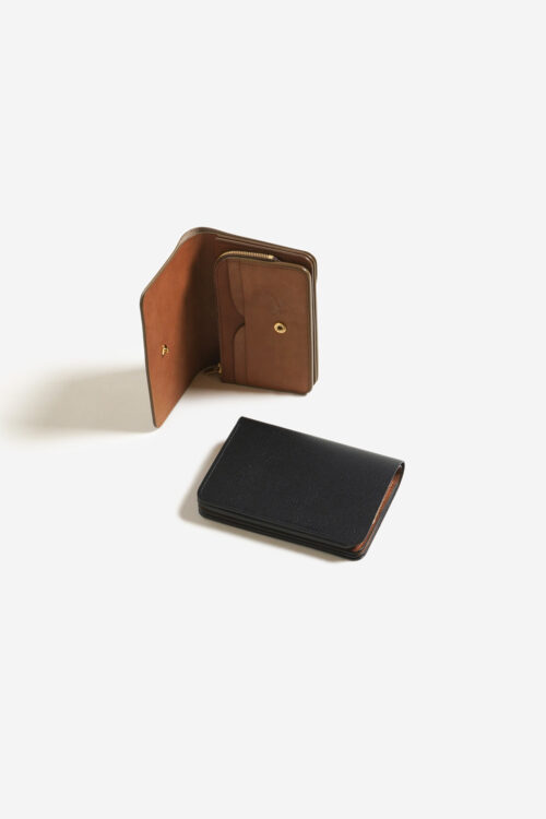 SHORT WALLET SERPENTINE  BLACK × BROWN