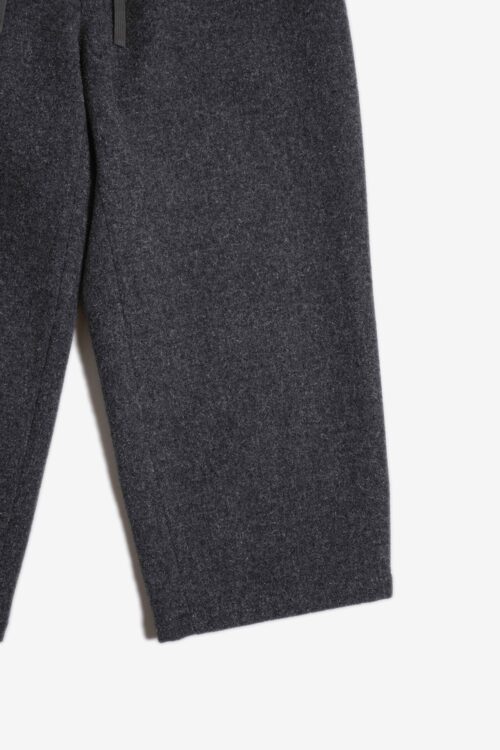 BAGGY PANTS CHARCOAL GRAY