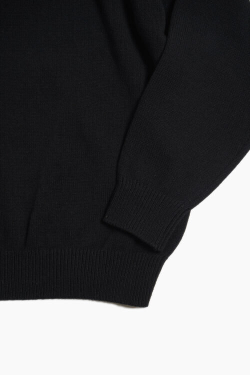 RAGLAN CREW NECK KNIT BLACK