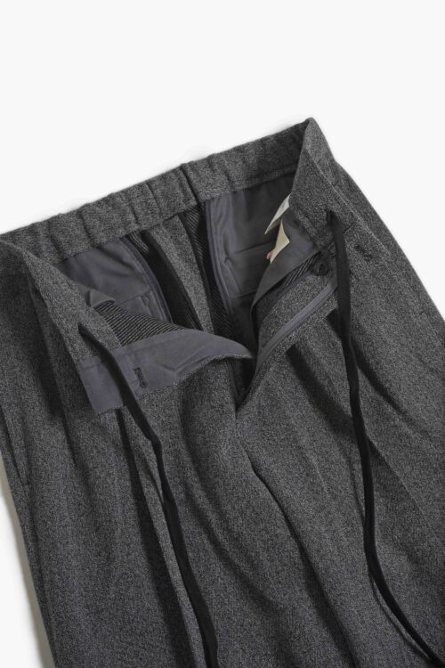 DOUBLE PLEATED TROUSERS B & W