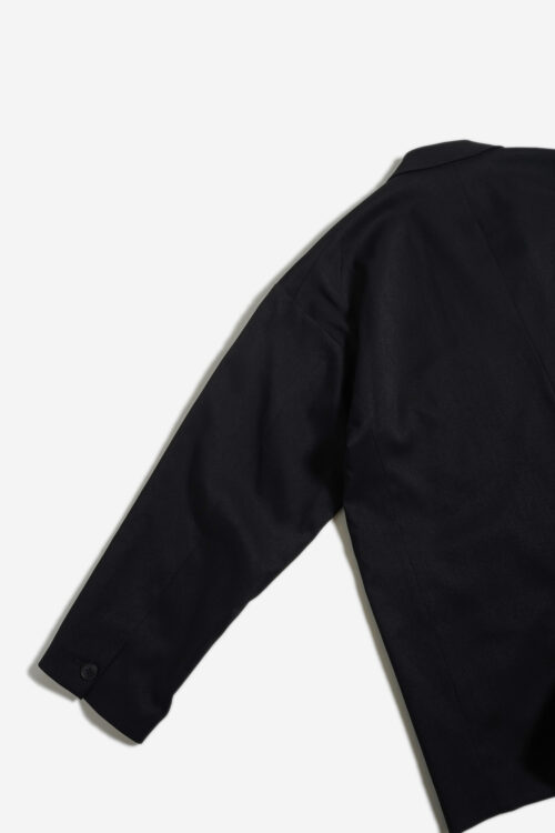 DROPPED SHOULDER JACKET - RECYCLE YARN - BLACK