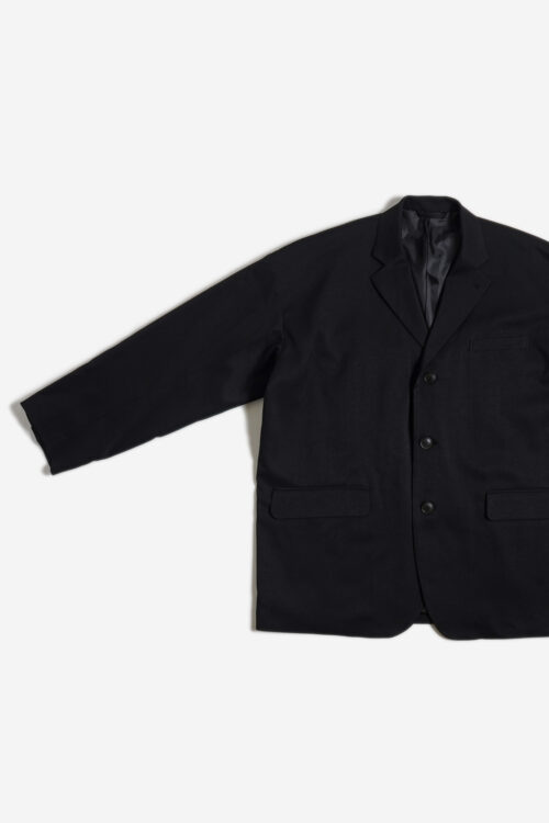 DROPPED SHOULDER JACKET - RECYCLE YARN - BLACK