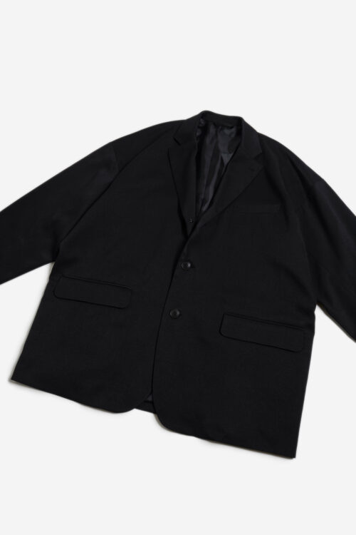 DROPPED SHOULDER JACKET - RECYCLE YARN - BLACK