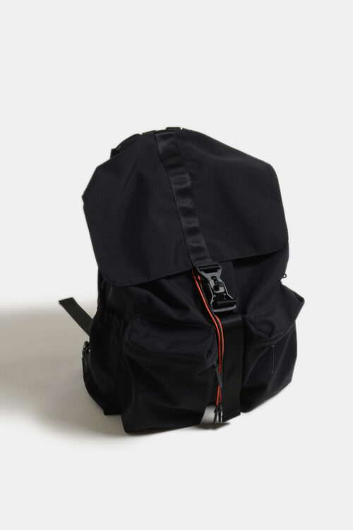 UNTRACE NAP PACK _218 BLACK