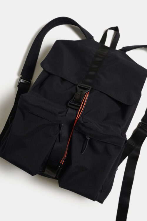 UNTRACE NAP PACK _218 BLACK