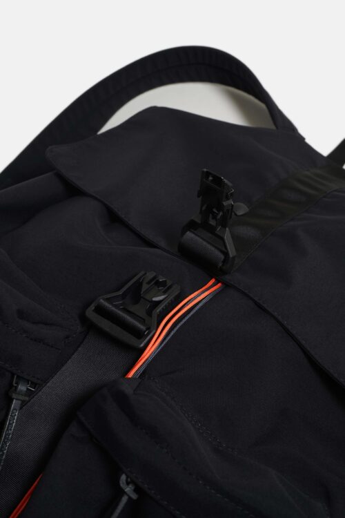 UNTRACE NAP PACK _218 BLACK