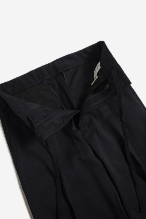 ONE PLEATED TROUSERS - RECYCLE YARN - BLACK