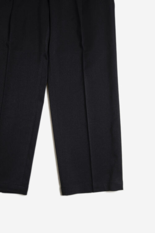 ONE PLEATED TROUSERS - RECYCLE YARN - BLACK