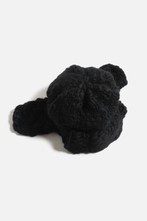 COCKSCOMB FLAP CAP BLACK