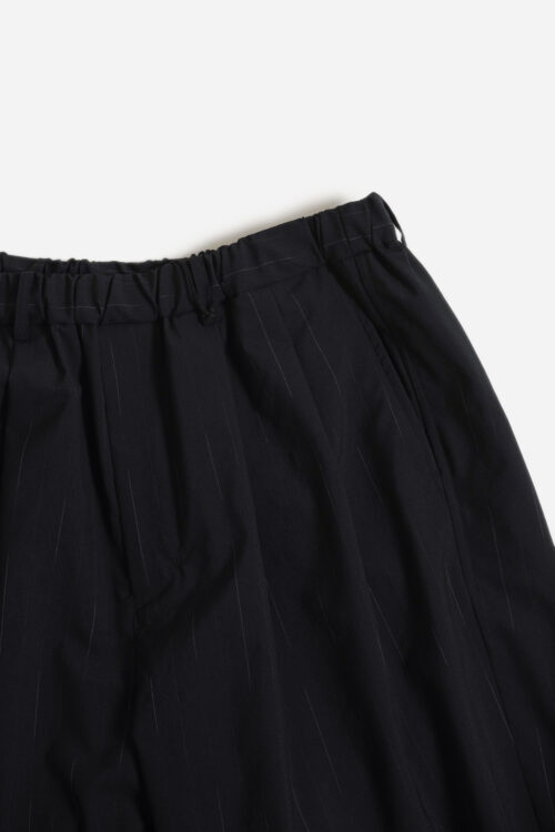 DOUBLE PLEATED WIDE EASY SHORTS - WOOL KASURI STRIPE - BLACK