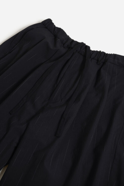 DOUBLE PLEATED WIDE EASY SHORTS - WOOL KASURI STRIPE - BLACK