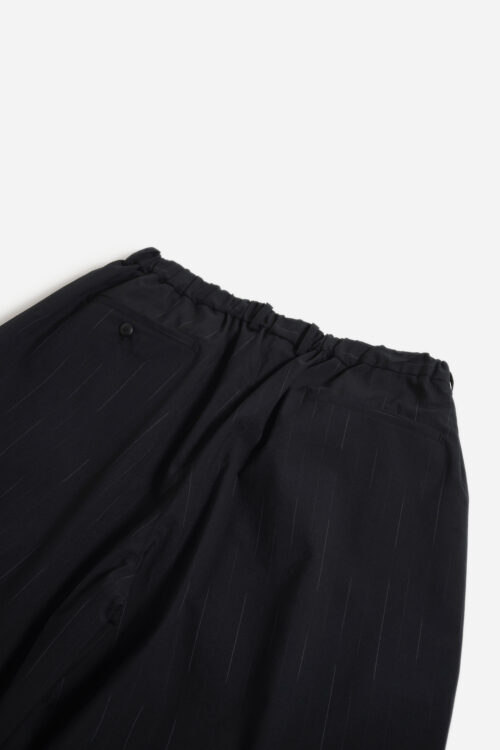 DOUBLE PLEATED WIDE EASY SHORTS - WOOL KASURI STRIPE - BLACK