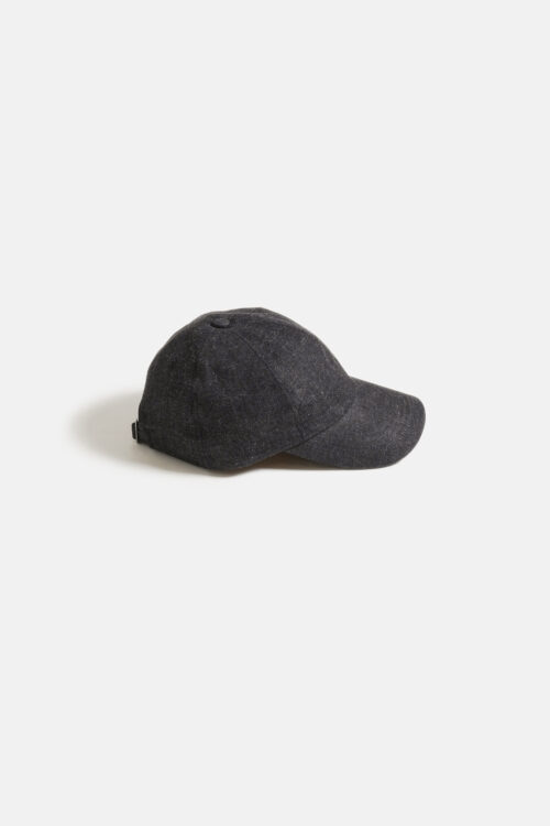 HORSETAIL CAP BLACK DENIM