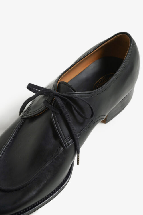 LOW SHOES CLASS  BLACK