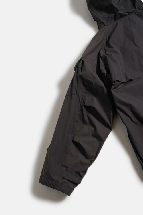 P12 RAIN JACKET BROWN