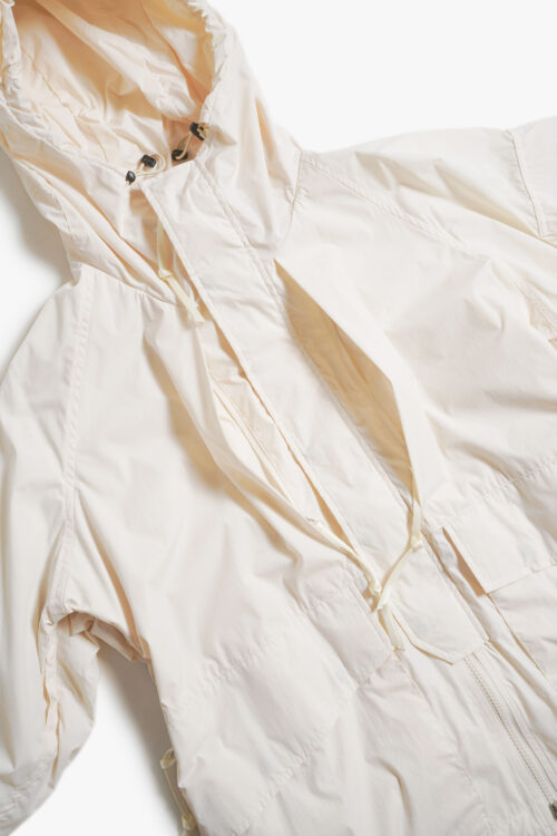 P12 RAIN JACKET ECRU