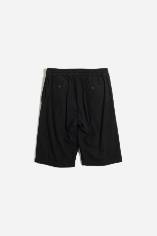 DEEP TUCK-SCN BLACK