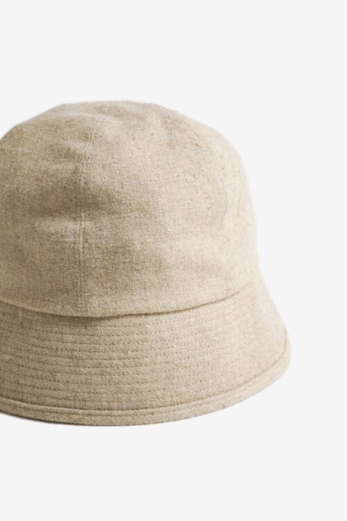HORSETAIL HAT BEIGE