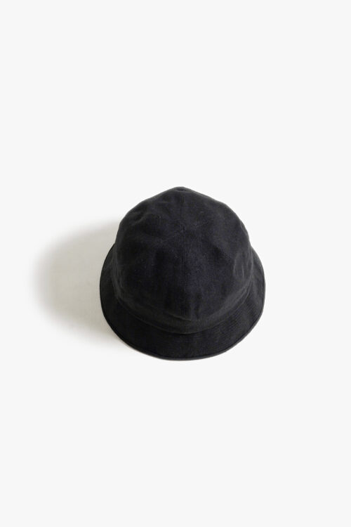 HORSETAIL HAT BLACK