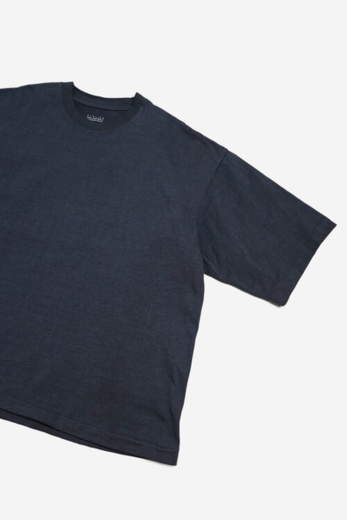 BOX TUBE T-SHIRT - NATURAL GARMENT DYE / ORIGINAL LOOP WHEEL KNIT FABRIC - INDIGO
