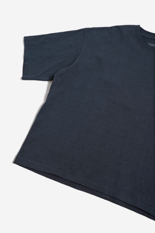 BOX TUBE T-SHIRT - NATURAL GARMENT DYE / ORIGINAL LOOP WHEEL KNIT FABRIC - INDIGO