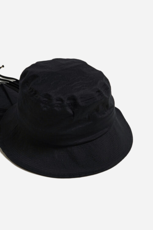 CAPE HAT BLACK