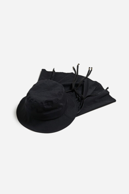 CAPE HAT BLACK