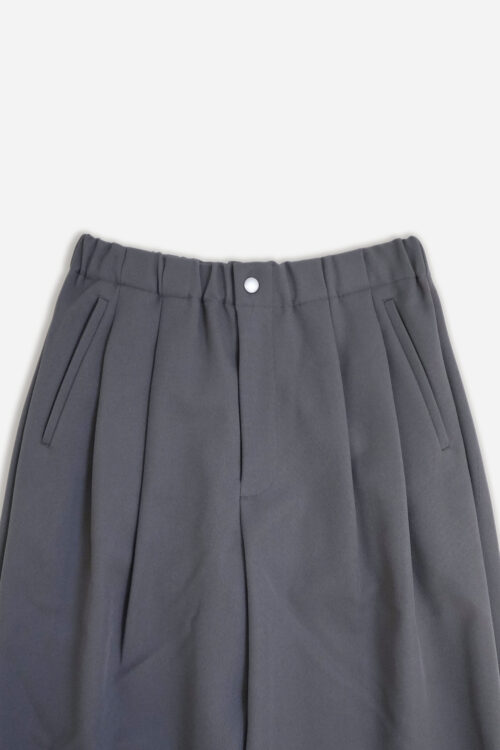 DRAPE TUCK PANTS GREY
