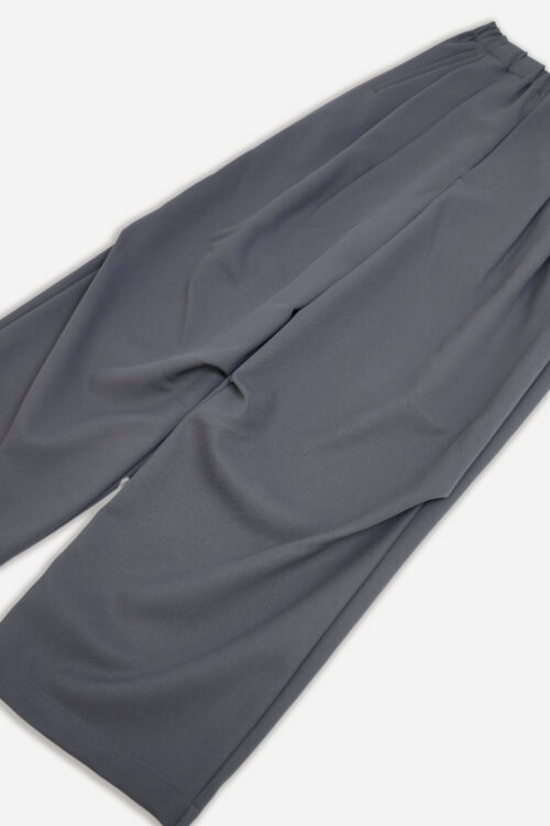 DRAPE TUCK PANTS GREY