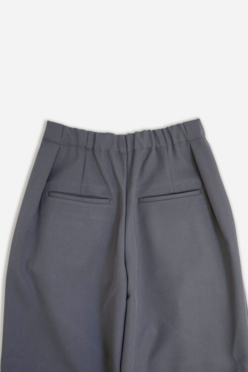 DRAPE TUCK PANTS GREY