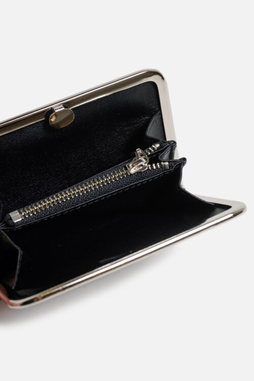 FRAMED LEATHER HALF WALLET. BLACK / SILVER